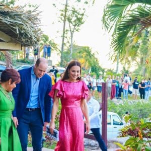 Le prince William, duc de Cambridge, et Catherine (Kate) Middleton, duchesse de Cambridge, arrivent pour une réception spéciale dans les ruines mayas de Cahal Pech à San Ignacio, Belize, organisée par Froyla Tzalam, le gouverneur général du Belize, à l'occasion du jubilé de platine de la reine, au cours de la troisième journée de leur tournée de les Caraïbes. Belize, le 21 mars 2022.