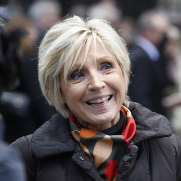 Evelyne Dheliat - Sorties des obsèques de Jean-Pierre Pernaut en la Basilique Sainte-Clotilde à Paris, France, le 9 mars 2022. © Denis Guignebourg/BestImage