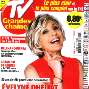 Évelyne Dhéliat en couverture du nouveau numéro du magazine TV Grandes Chaînes paru le 28 mars 2022