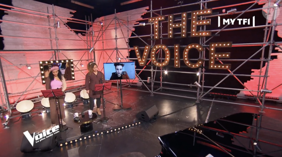 Florent Pagny touché par la Covid-19 et en visioconférence sur le tournage de "The Voice 11" - MYTF1