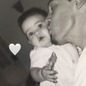 Photo souvenir de Florent Pagny et sa fille Aël sur Instagram. Mars 2022