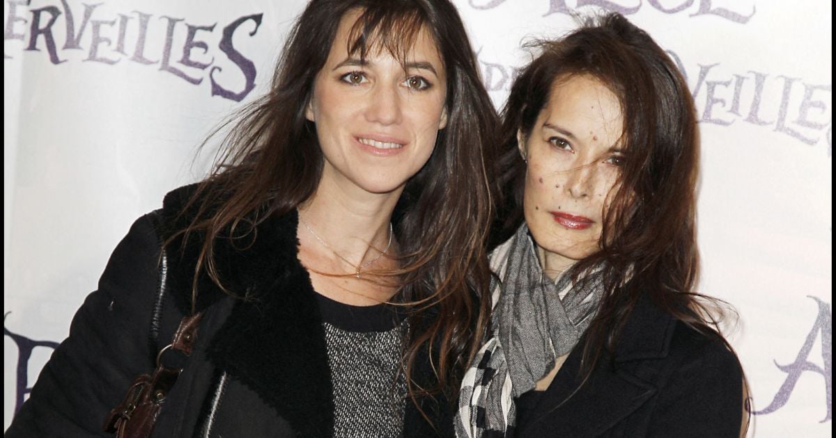 Charlotte Gainsbourg tend la main à Bambou, la dernière compagne de son père, pour un projet fou Charlotte Gainsbourg tend la main à Bambou, la dernière compagne de son père, pour un projet fou