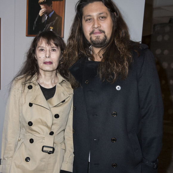 Bambou et son fils Lulu Gainsbourg à l'exposition itinérante Burberry "Here we are". Le 24 janvier 2018. © Olivier Borde / Bestimage