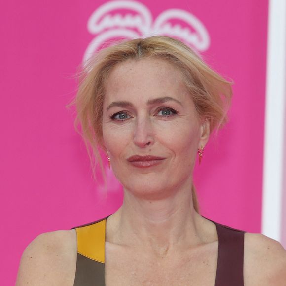 Gillian Anderson - Cérémonie d'ouverture de la 5e saison du Festival International des Séries "Canneseries" à Cannes, le 1er avril 2022. © Denis Guignebourg/BestImage