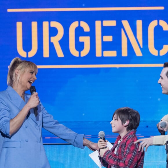 Exclusif - Hopen et Tim, Jérôme Anthony et Élodie Gossuin - Enregistrement de l'émission "Ce soir on chante pour l'Unicef - Urgence Ukraine", au Dôme de Paris et diffusée le 5 avril sur W9 © Cyril Moreau / Bestimage