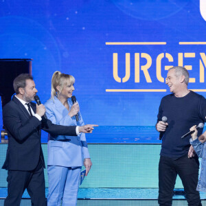 Exclusif - Garou et Leo, La compagnie " Je vais t'aimer ", Jérôme Anthony et Élodie Gossuin - Enregistrement de l'émission "Ce soir on chante pour l'Unicef - Urgence Ukraine", au Dôme de Paris et diffusée le 5 avril sur W9 © Cyril Moreau / Bestimage