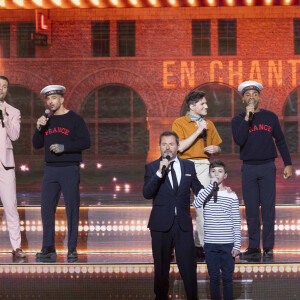 Exclusif - Jérôme Anthony, Augustin, La compagnie " je vais t'aimer " - Enregistrement de l'émission "Ce soir on chante pour l'Unicef - Urgence Ukraine", au Dôme de Paris et diffusée le 5 avril sur W9 © Cyril Moreau / Bestimage