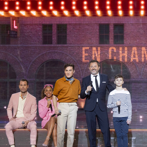 Exclusif - Jérôme Anthony, Augustin, La compagnie " je vais t'aimer " - Enregistrement de l'émission "Ce soir on chante pour l'Unicef - Urgence Ukraine", au Dôme de Paris et diffusée le 5 avril sur W9 © Cyril Moreau / Bestimage