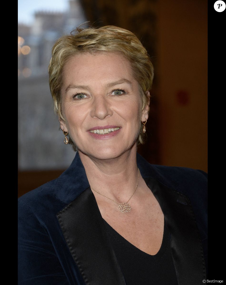 Elise Lucet - Soirée des 19e Lauriers de la Radio et de la Télévision à l'Hôtel de Ville de Paris, le 17 février 2014.