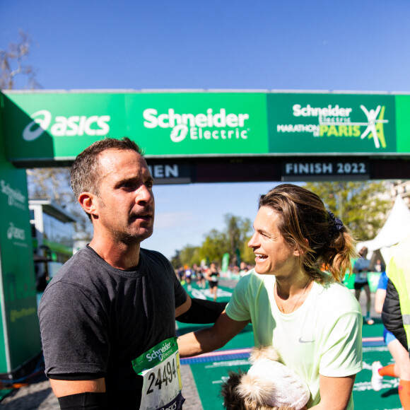 Romain Glize, Amélie Mauresmo - L'ancienne numéro 1 mondiale de tennis, Amélie Mauresmo (directrice générale de la FFT) a couru le Marathon de Paris 2022 en 3h15 le 3 avril 2022. © Yoann Rochette/Bestimage 