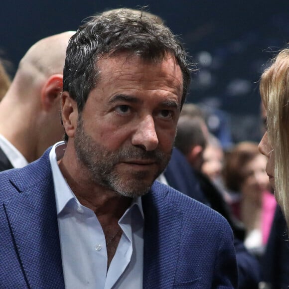 Bernard Montiel et Tiphaine Auzière - Le président de la République française et candidat du parti centriste La République en marche (LREM) à la réélection, a effectué son premier grand meeting de campagne à La Défense Arena à Nanterre, France, le 2 avril 2022.