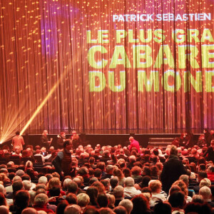 Exclusif - - Spectacle "Le plus grand cabaret du monde" présenté par Patrick Sébastien au Dôme de Paris le 5 novembre 2021. © Bahi/Bestimage
