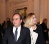 François Hollande et sa compagne Julie Gayet - Vernissage de l'exposition de la Collection François Pinault du Sculpteur Charles Ray à la Bourse du Commerce à Paris, France, le 15 Février 2022