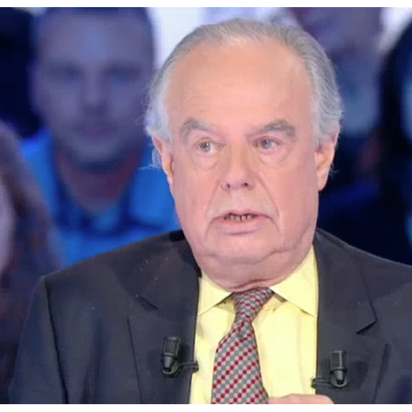 Frédéric Mitterrand très ému en parlant du suicide de Dalida. Emission "Salut les Terriens !" sur C8, le 10 décembre 2016.
