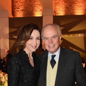 Exclusif - Elsa Zylberstein et Frédéric Mitterand - Gala annuel du "Casip-Cojasor" à l'Hôtel Salomon de Rothschild à Paris, le 12 novembre 2019. © Erez Lichtfeld/Bestimage 