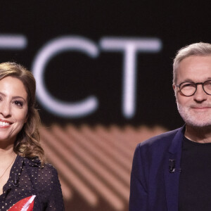 Exclusif - Léa Salamé, Laurent Ruquier sur le plateau de l'émission OEED (On Est En Direct) présentée par L.Salamé et L.Ruquier à Paris, France, le 19 mars 2022. © Jack Tribeca/Bestimage 