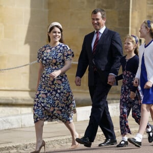 La princesse Eugenie, Peter Philips et ses filles Isla et Savannah à la messe de Pâques à la chapelle Saint George du château de Windsor Photo : Andrew Matthews/PA Wire/ABACAPRESS.COM