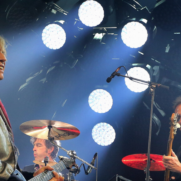 Concert des "Insus" à Bordeaux, retour du groupe "Téléphone" sur scène avec Jean-Louis Aubert, Louis Bertignac, et Richard Kolinka à Bordeaux le 18 mai 2016. © Patrick Bernard-Quentin Salinier / Bestimage