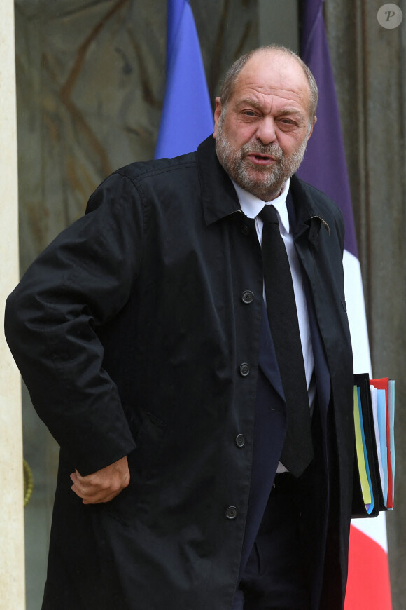 Eric Dupond-Moretti à la sortie du Conseil des ministres au Palais de l'Élysée à Paris le 13 avril 2022. © Giancarlo Gorassini / Bestimage