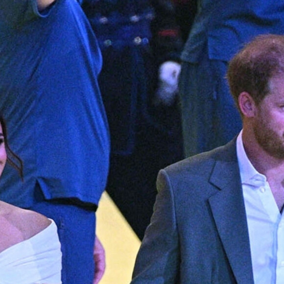 Le prince Harry et Meghan Markle lors de la cérémonie d'ouverture des Invictus Games 2020 à La Haye, le 16 avril 2022. 