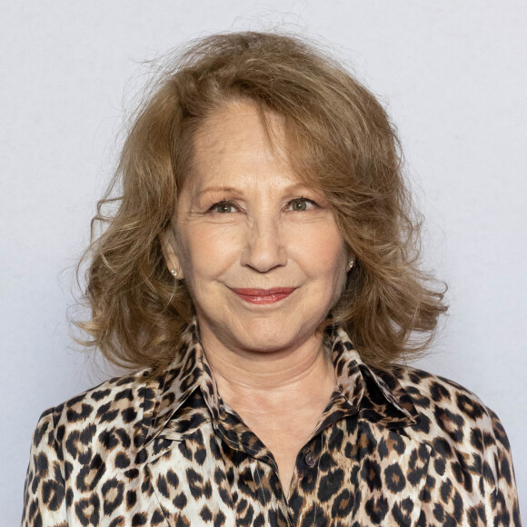 Nathalie Baye lors de l'avant première de Downton Abbey 2 : Une nouvelle ère au cinéma Gaumont Champs-Élysées Marignan à Paris le 19 avril 2022 © Olivier Borde / Bestimage 
