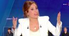 Extrait du débat de la présidentielle : Léa Salamé et Gilles Bouleau essaient difficilement de recadrer l'échange entre Emmanuel Macron et Marine Le Pen sur le sujet de l'école