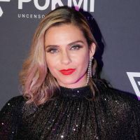 Clara Morgane se dénude pour une soirée parisienne réservée aux adultes...