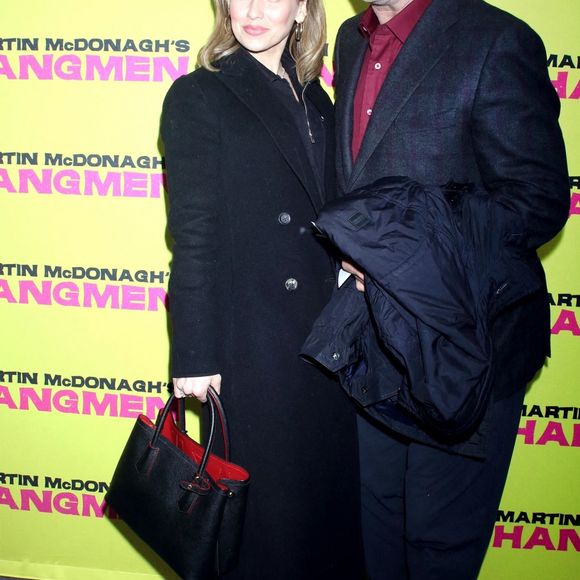Hilaria Baldwin et son mari Alec Baldwin - Première de la pièce de théâtre "Hangmen" au Golden Theatre à New York. Le 21 avril 2022 