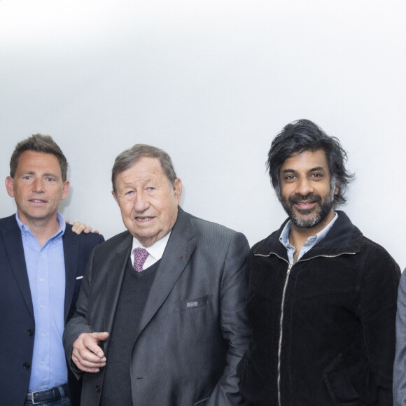 Exclusif - Karim Bennani, Daniel Riolo, Guy Roux, Vikash Dhorasoo, Laurie Delhostal - Backstage de l'émission OEED (On Est En Direct) présentée par L.Salamé et L.Ruquier - Paris le 23/04/2022 - © Jack Tribeca / Bestimage