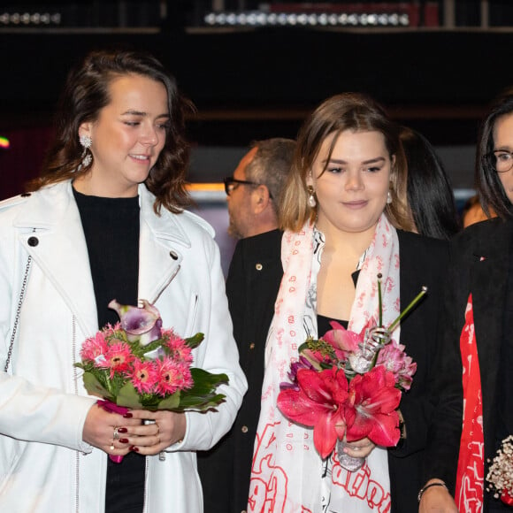 Pauline Ducruet, Camille Gottlieb, la princesse Stéphanie de Monaco - Ouverture de la 9ème édition de la "New Generation" à Monaco le 1 février 2020. Le 1er février est le jour de naissance de la princesse Stéphanie de Monaco. C'est Chanel et Yvan Knie pour les artistes du cirque ont tenu à lui offrir des fleurs pour ses 55 ans. Pauline Ducruet préside en collaboration avec sa mère, la princesse Stéphanie, ce Festival. La "New Generation" est une compétition pour de jeunes artistes présentée par le Festival International du Cirque de Monte-Carlo. © Olivier Huitel/PRM/Bestimage  Exclusive - For Germany call for price - Opening of the 9th edition of the "New Generation" in Monaco on February 1st, 2020