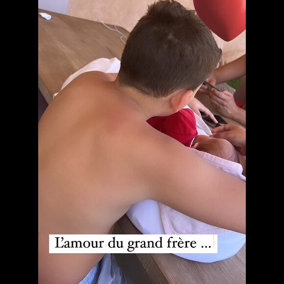 Vitaa profite de ses enfants, Liham, Adam et Noa. @ Instagram / Vitaa
