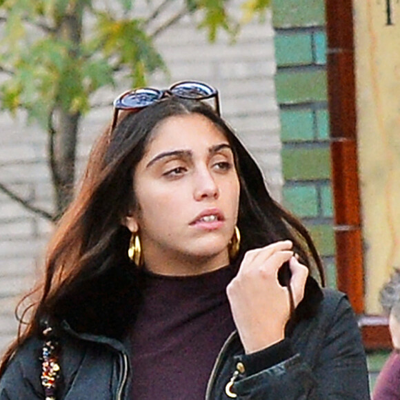 Exclusif - Lourdes Leon (la fille de Madonna) dans les rues de New York, le 8 octobre 2019. 