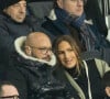 Vitaa et son mari Hicham Bendaoud lors de la huitième de finale aller de la Ligue des champions entre le PSG et le Real Madrid au Parc des Princes à Paris le 15 février 2022. © Cyril Moreau/Bestimage