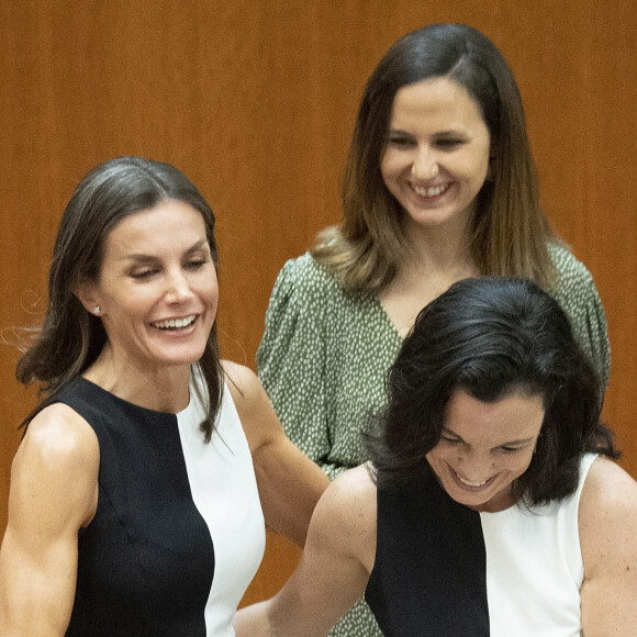 La reine Letizia d'Espagne lors de la remise des Prix Queen Letizia 2021 à l'Assemblée d'Estrémadure à Mérida, le 4 mai 2022.