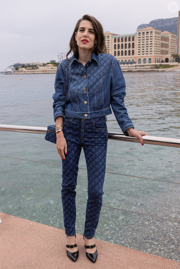 Charlotte Casiraghi pose avant le défilé croisière Chanel Collection 2022-23 au Monte Carlo Beach à Monaco, le 5 mai 2022. Photo by Marco Piovanotto/ABACAPRESS.COM