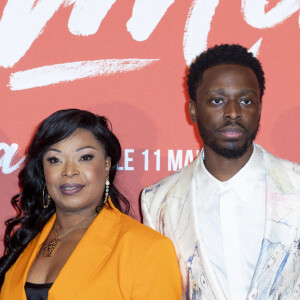 Fally Ipupa, Dadju et sa maman Dalida - Avant-première du film "Ima" au cinéma Gaumont Champs-Élysées à Paris le 5 mai 2022. © Cyril Moreau/Bestimage