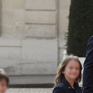 Tiphaine Auzière et son compagnon Antoine et leurs enfants - Arrivées des personnalités à la cérémonie d'investiture du Président de la République Emmanuel Macron à Paris le 7 mai 2022