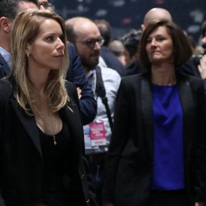 Exclusif - Tiphaine Auzière et sa fille Elise assistent au premier grand meeting du président de la République française et candidat du parti centriste La République en marche (LREM) à la réélection, Emmanuel Macron à la Défense Arena de Nanterre, France, le 2 avril 2022