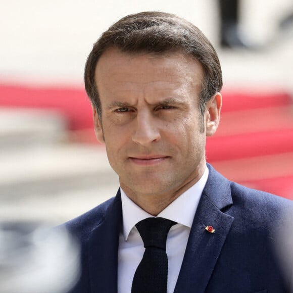 Le président français Emmanuel Macron lors de sa cérémonie d'assermentation pour un second mandat présidentiel, dans les jardins du palais de l'Élysée à Paris, en France, le 7 mai 2022