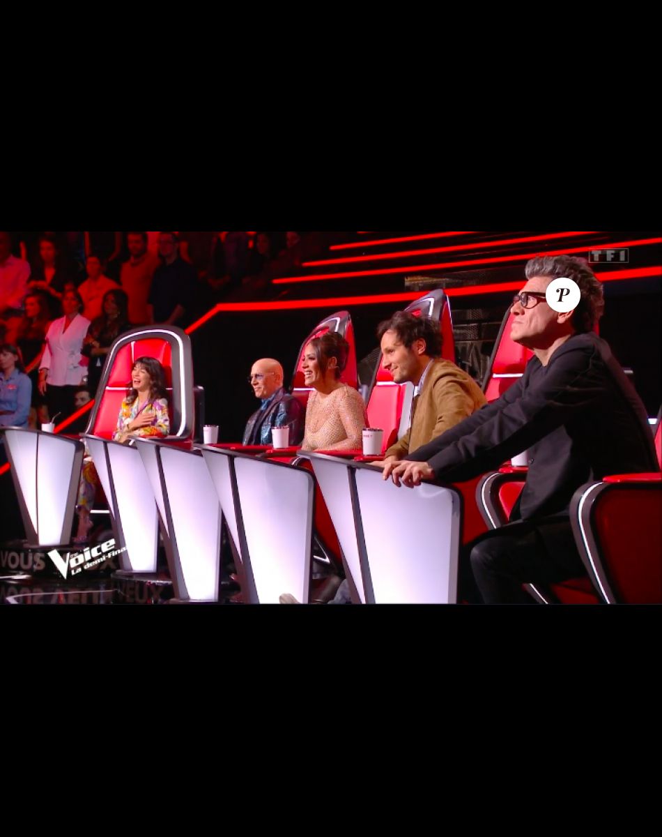 Florent Pagny dans The 2022, les demi-finales ce 14 ami 2022. Malgré sa bataille contre le cancer, il assure le show avec ses collègues coaches et les talents