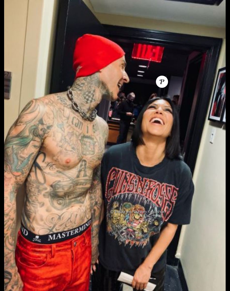 Kourtney Kardashian a adressé une déclaration d'amour à son fiancé Travis Barker pour son anniversaire. Novembre 2021.