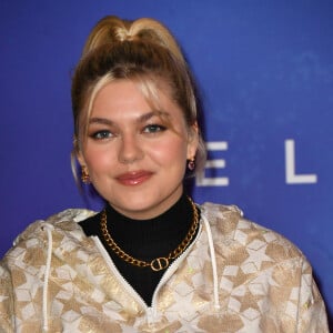 Exclusif - Louane - Avant Première de " Belle " film animé japonais au Grand Rex à Paris le 6 décembre 2021 . © Veeren / Bestimage