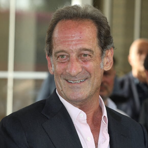 Vincent Lindon (président du jury) arrive à l'hôtel "Martinez" lors du 75ème Festival International du Film de Cannes, le 16 mai 2022. © Mickael Chavet/Zuma Press/Bestimage 