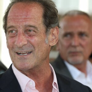 Vincent Lindon (président du jury) arrive à l'hôtel "Martinez" lors du 75ème Festival International du Film de Cannes, le 16 mai 2022. © Mickael Chavet/Zuma Press/Bestimage 