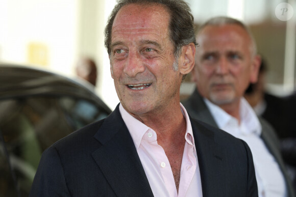 Vincent Lindon (président du jury) arrive à l'hôtel "Martinez" lors du 75ème Festival International du Film de Cannes, le 16 mai 2022. © Mickael Chavet/Zuma Press/Bestimage 