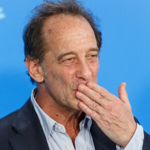 Vincent Lindon - Photocall du film "Avec amour et acharnement" (Both Sides of the Blade) lors du 72ème festival international du film de Berlin le 12 février 2022 