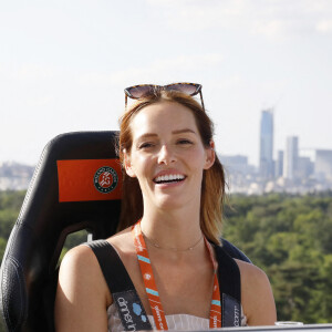 Exclusif - Maëva Coucke (Miss France 2018) - Roland Garros entre Ciel et Terre,Un voyage à 50m de hauteur, pétillant et gourmand, pour vous offrir une vue exceptionnelle à Paris le 17 mai 2022. © Marc Ausset-Lacroix/Bestimage 