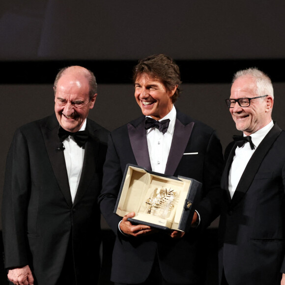 Pierre Lescure, Thierry Frémaux - Remise de la palme d'honneur à Tom Cruise lors du 75ème Festival International du Film de Cannes. Le 18 mai 2022 © Dominique Jacovides / Bestimage 