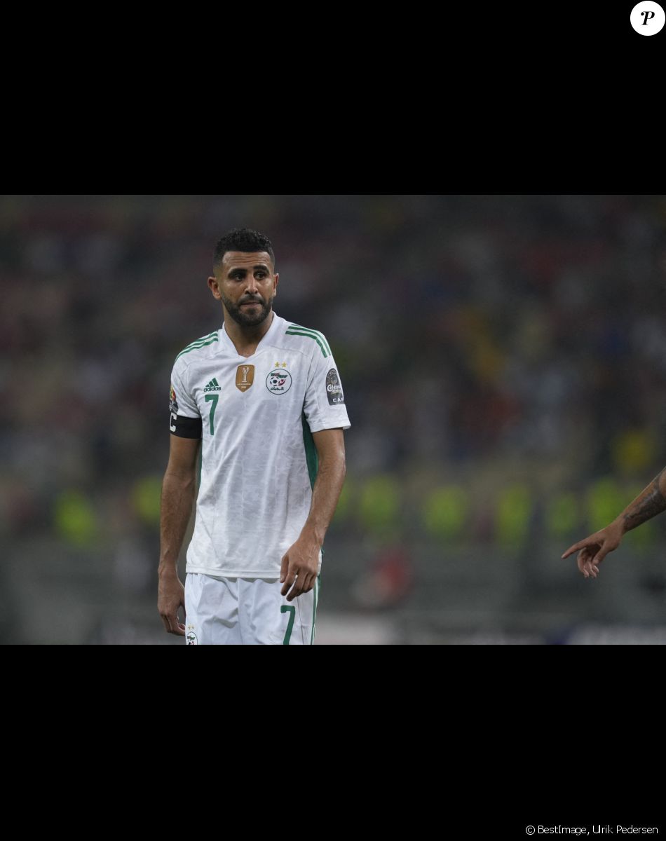 Riyad Mahrez - Coupe d'Afrique des nations de football 2021 "Algérie - Guinée Equatoriale (0-1)" au stade Japoma, le 16 janvier 2022. © Ulrik Pedersen/Cal Sport Media/Zuma Press/Bestimage