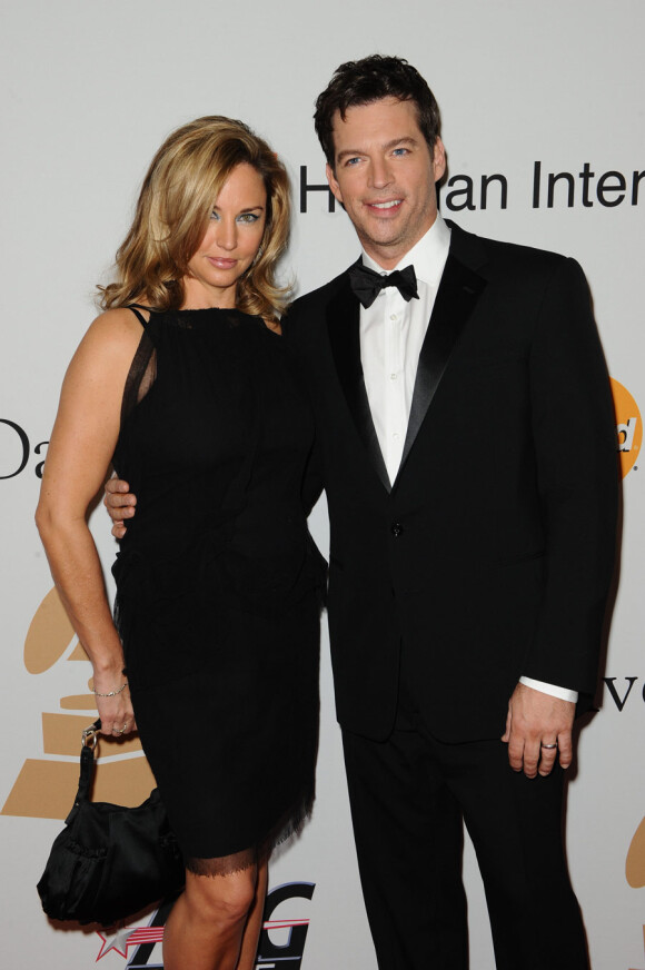 Jill Goodacre et Harry Connick Jr. lors des Grammy Awards le 31 janvier 2010